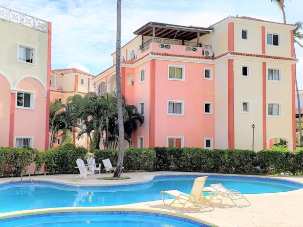 Overlooking The Pool Renovated Condo With Covered Terrace • Villa.red Cozy condo with covered terrace in Bavaro 6